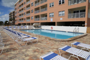 #208 Beach Place Condos
